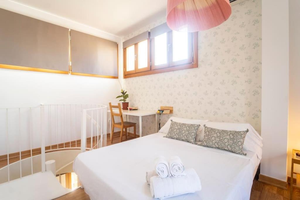 グラナダAtico Duplex Terraza Privada Centroアパートメント エクステリア 写真
